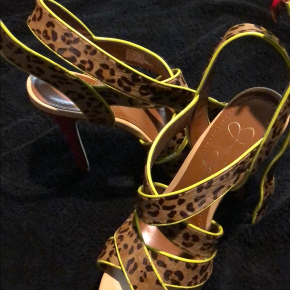 Jessica Simpson - Picture 4 of 5